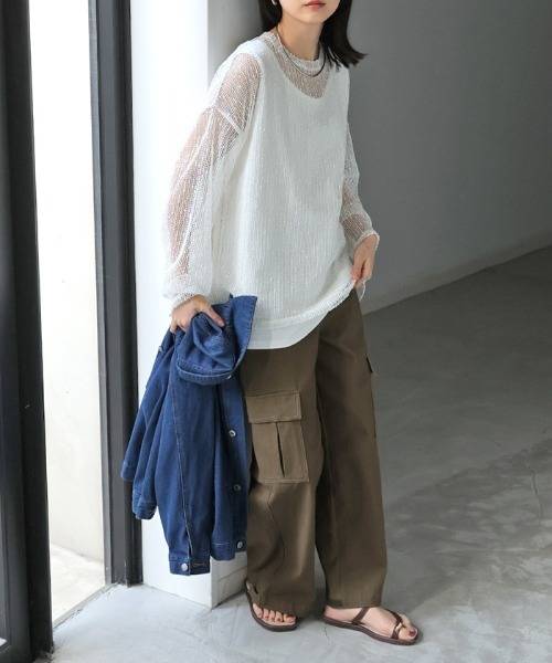 HUG.U(ハグユー)の「オーバーサイズぽこぽこシアーニット(ニット/セーター・レディース・ホワイト/ピンク/ブラック・FREE)」の12枚目の写真