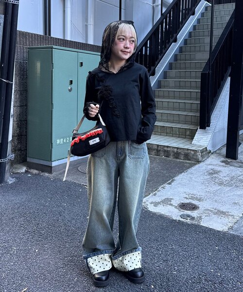 CIAOPANIC(チャオパニック)の「バラフリルレースフードシアートップス(Tシャツ/カットソー・レディース・ブラック/グレー/イエロー/ホワイト・ONE SIZE)」の20枚目の写真