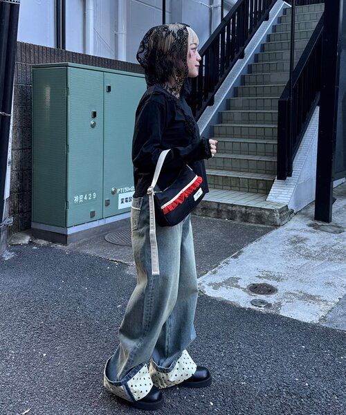 CIAOPANIC(チャオパニック)の「バラフリルレースフードシアートップス(Tシャツ/カットソー・レディース・ブラック/グレー/イエロー/ホワイト・ONE SIZE)」の21枚目の写真
