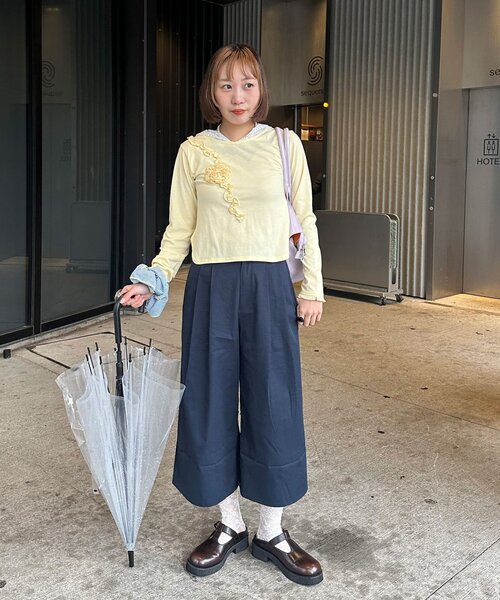 CIAOPANIC(チャオパニック)の「バラフリルレースフードシアートップス(Tシャツ/カットソー・レディース・ブラック/グレー/イエロー/ホワイト・ONE SIZE)」の6枚目の写真