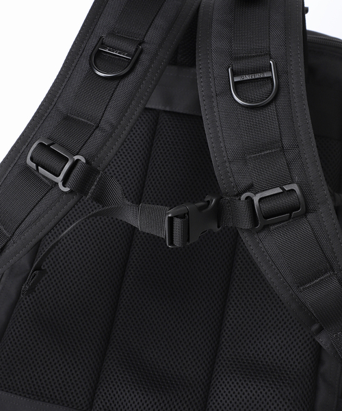 BRIEFING（ブリーフィング）の「BRIEFING / ブリーフィング 別注 VERTICAL PACK（バックパック/リュック・メンズ・ブラック・FREE）」の15枚目の写真