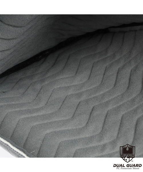 CHROME（クローム）の「［ CHROME / クローム ］EXTLEK 38L PACK BK_BLACK / エクストレック 38リットル パック ブラック 耐水 38L バックパック 16インチPC収納（バックパック/リュック・メンズ・ブラック・FREE）」の4枚目の写真