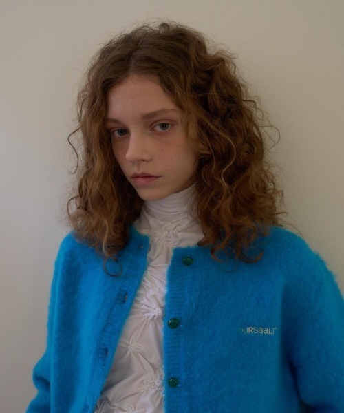 oursaalty（アウアソルティ）の「WRINKLY HIGH-NECK T SHIRTS（Tシャツ/カットソー・レディース・ネイビー/ホワイト・FREE）」の16枚目の写真