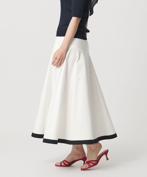 UNITED ARROWS（ユナイテッドアローズ）の「クリーン マリンスカート（スカート・レディース・オフホワイト/ネイビー・36/38）」の2枚目の写真