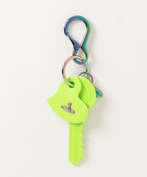 Vivienne Westwood（ヴィヴィアンウエストウッド）の「LEATHER KEY & HEART KEYRING（キーケース/キーアクセサリー・メンズ・ピンク系その他/ブラック/グリーン系その他・FREE）」の2枚目の写真