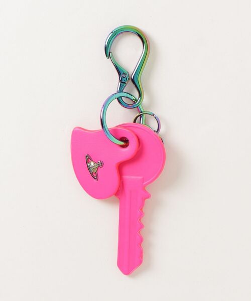 Vivienne Westwood（ヴィヴィアンウエストウッド）の「LEATHER KEY & HEART KEYRING（キーケース/キーアクセサリー・メンズ・ピンク系その他/ブラック/グリーン系その他・FREE）」の3枚目の写真