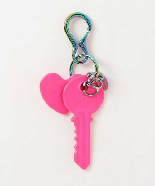 Vivienne Westwood（ヴィヴィアンウエストウッド）の「LEATHER KEY & HEART KEYRING（キーケース/キーアクセサリー・メンズ・ピンク系その他/ブラック/グリーン系その他・FREE）」の4枚目の写真