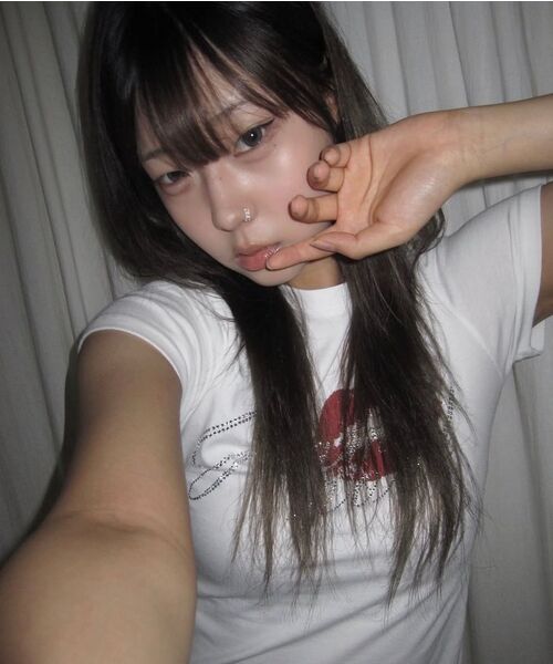 DEFYCLUBROBBERS(ディファイクラブロバース)の「グラムロック ホットフィックス 半袖クロップTシャツ (4色)(Tシャツ/カットソー・レディース・ブラック/アイボリー/ライトイエロー/ミント・OS)」の15枚目の写真