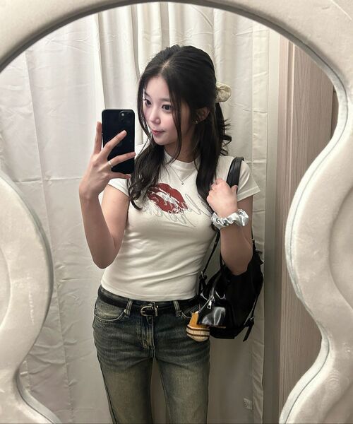 DEFYCLUBROBBERS(ディファイクラブロバース)の「グラムロック ホットフィックス 半袖クロップTシャツ (4色)(Tシャツ/カットソー・レディース・ブラック/アイボリー/ライトイエロー/ミント・OS)」の18枚目の写真