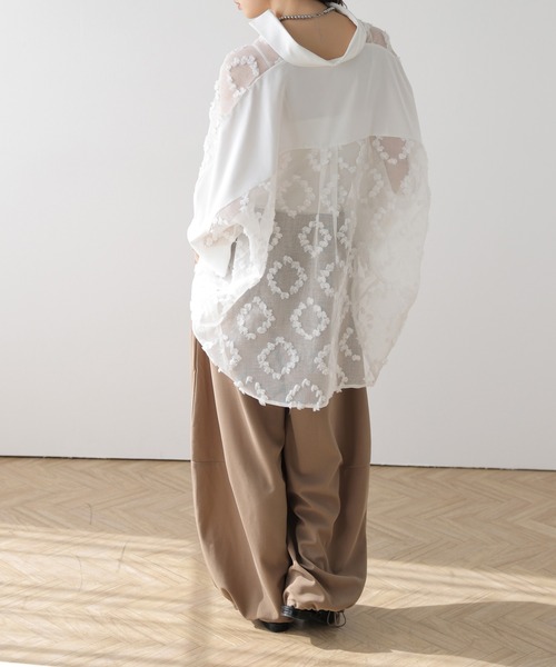 AMELY(エミリー)の「フリンジシアーシャツ(シャツ/ブラウス・レディース・ブラック/ホワイト・フリー)」の5枚目の写真