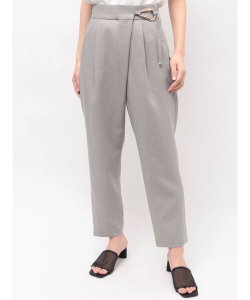 TONAL(トーナル)の「フェイクリネンアシメテーパードパンツ(その他パンツ・レディース・グレー/ベージュ/ネイビー・MEDIUM/SMALL)」の2枚目の写真