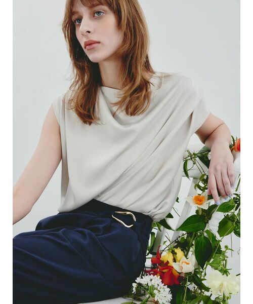 TONAL(トーナル)の「フェイクリネンアシメテーパードパンツ(その他パンツ・レディース・グレー/ベージュ/ネイビー・MEDIUM/SMALL)」の18枚目の写真