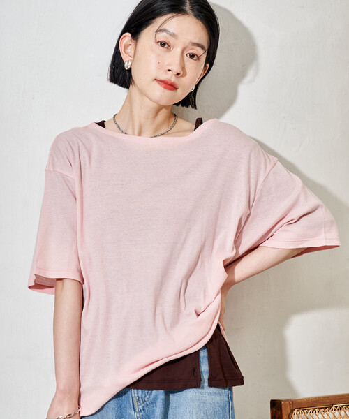FREAK'S STORE(フリークスストア)の「シアーコットン ルーズボートネック Tシャツ/シアーTシャツ(Tシャツ/カットソー・レディース・ブラウン/ピンク/オフホワイト/ブラック・フリ-)」の1枚目の写真