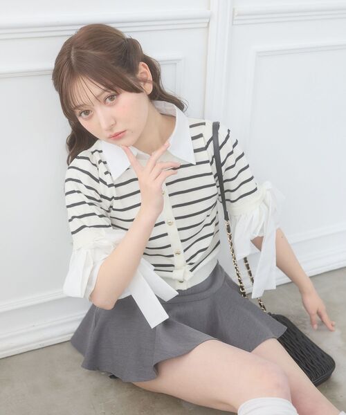 MAJESTIC LEGON(マジェスティックレゴン)の「袖リボンシャツレイヤードライクカーデ(ニット/セーター・レディース・ネイビー/ブラック/ブラック系その他/ベージュ・MEDIUM)」の10枚目の写真