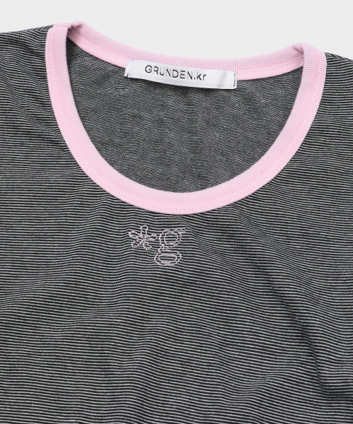 GRUNDEN（グルンデン）の「WEEKENDER STRIPE TOP (BLACK-PINK)（Tシャツ/カットソー・レディース・その他・OS）」の3枚目の写真