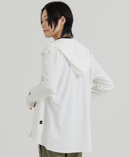 phenix outdoor(フェニックスアウトドア)の「phenix outdoor(フェニックスアウトドア) SUN SHADE HOODY / サンシェード フーディー(パーカー・メンズ・アクア/ブラック/ブルーグリーン/オフホワイト/マスタード・L/M/MB/XL/LB)」の6枚目の写真
