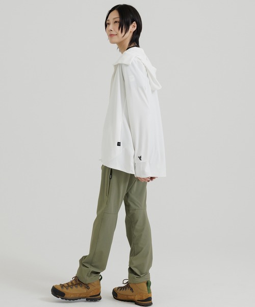 phenix outdoor(フェニックスアウトドア)の「phenix outdoor(フェニックスアウトドア) SUN SHADE HOODY / サンシェード フーディー(パーカー・メンズ・アクア/ブラック/ブルーグリーン/オフホワイト/マスタード・L/M/MB/XL/LB)」の9枚目の写真