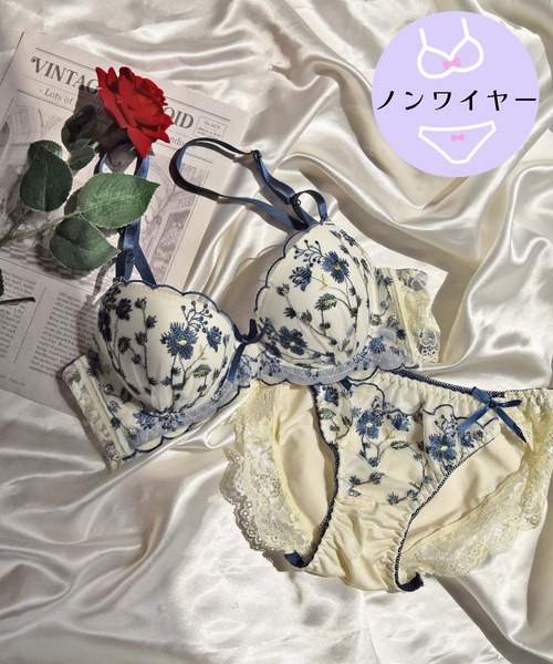 【ノンワイヤー/ラクして整う！ストレスフリーで上品なフィット感♪】上下セット/M-LL/脇高クリームデイジー