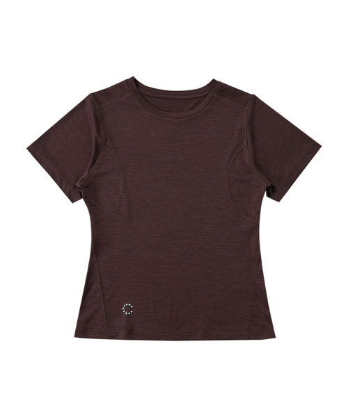 BUTTON SEOUL（ボタンソウル）の「[ウィメンズ] エアリー パフォーマンス ベースレイヤー ショートスリーブ (6カラー)（Tシャツ/カットソー・レディース・オレンジ/パープル/ブラウン/ダークブラウン/オリーブ/ブラック・SMALL/MEDIUM/LARGE）」の7枚目の写真