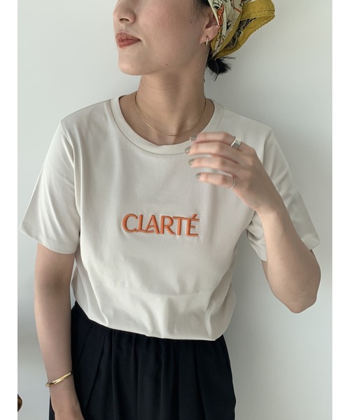 Te chichi(テチチ)の「ウレタン刺繍ロゴスタンダードTシャツ《新色追加》(Tシャツ/カットソー・レディース・オフホワイト/チャコールグレー/グレー/ブラック/ベージュ・F)」の11枚目の写真