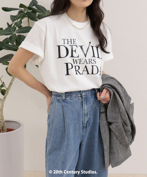 fredy emue(フレディエミュ)の「【GOOD ROCK SPEED/グッドロックスピード】The DEVIL wears PRADA半袖Tシャツ 2(Tシャツ/カットソー・レディース・ブラック/オフホワイト・38)」の9枚目の写真