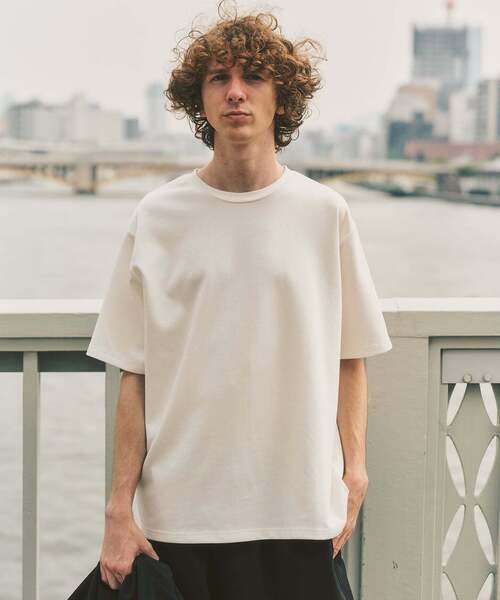 417 EDIFICE(フォーワンセブンエディフィス)の「utility everyday Tシャツ LIGHT ”接触冷感&アンチピリング”(Tシャツ/カットソー・メンズ・チャコールグレー/ホワイト/ライトグレー/ブラック・X-LARGE/LARGE/MEDIUM/SMALL)」の6枚目の写真