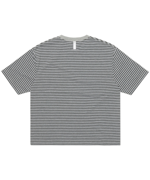 NOMANUAL(NOMANUAL)の「NM CROP BORDER T-SHIRT - GRAY(Tシャツ/カットソー・レディース・その他・SMALL/MEDIUM/LARGE/X-LARGE)」の5枚目の写真