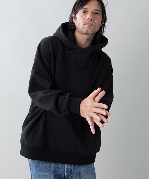 EGO TRIPPING(エゴトリッピング)の「mpa4147-COWL-WOOL SWEAT PARKA スウェットパーカー(666708)(パーカー・メンズ・ネイビー/ブラック/グレイッシュベージュ・48/46)」の2枚目の写真