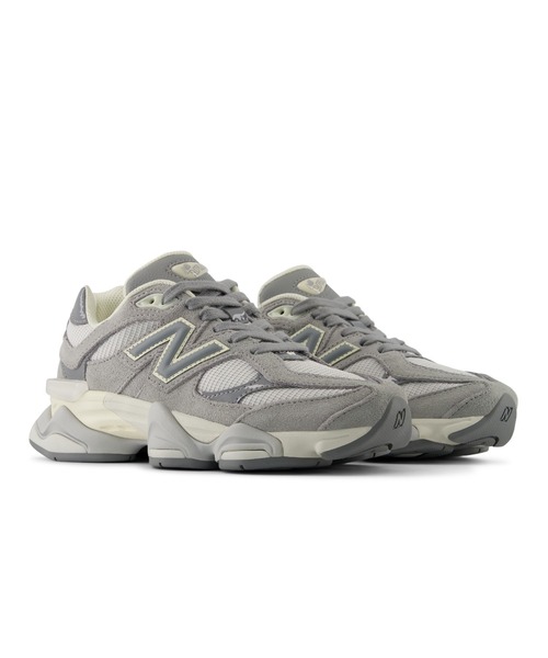 NEW BALANCE(ニューバランス)の「90/60(スニーカー・メンズ・グレー/ホワイト×ブラック・25.0cm/25.5cm/26.0cm/26.5cm/27.0cm/27.5cm/28.0cm/28.5cm/29.0cm/30.0cm/23.0cm/23.5cm/22.5cm/24.0cm/24.5cm)」の3枚目の写真