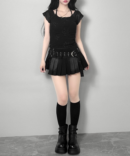 FOLLOWIN(フォロウィン)の「スタッズベルトプリーツデニムスカート(デニムスカート・レディース・ブルー/ブラック・LARGE/MEDIUM/SMALL)」の19枚目の写真