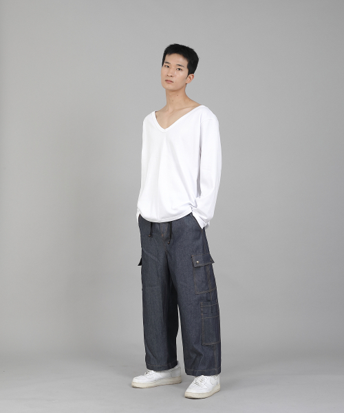 SAINTCREW(セントクルー)の「無地BIG VネックスウェットシャツBIGV-885ホワイト(スウェット・メンズ・その他・LARGE/MEDIUM/XXXX-LARGE/XXX-LARGE/XX-LARGE/X-LARGE)」の13枚目の写真