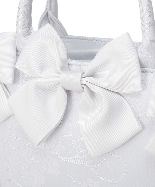 Maison de FLEUR(メゾンドフルール)の「ブルーマニアボリュームリボン2WayトートSバッグ(トートバッグ・レディース・ライトブルー・FREE)」の4枚目の写真
