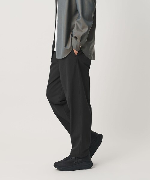 BEAUTY&YOUTH UNITED ARROWS(ビューティーアンドユースユナイテッドアローズ)の「360°MASTER バルーン イージーパンツ NO.9 セットアップ対応 撥水 ストレッチ ウォッシャブル(その他パンツ・メンズ・ダークブラウン/ブラック/ダークグレー・M/S/XL/L)」の2枚目の写真
