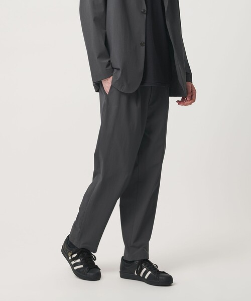 BEAUTY&YOUTH UNITED ARROWS(ビューティーアンドユースユナイテッドアローズ)の「360°MASTER バルーン イージーパンツ NO.9 セットアップ対応 撥水 ストレッチ ウォッシャブル(その他パンツ・メンズ・ダークブラウン/ブラック/ダークグレー・M/S/XL/L)」の14枚目の写真