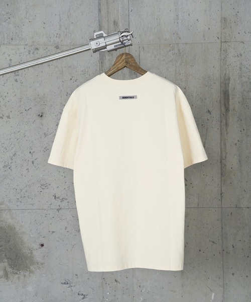 FOG ESSENTIALS(エフオージーエッセンシャルズ)の「"08"≪FOG ESSENTIALS≫フロントロゴ ヘビーウェイト Tシャツ(Tシャツ/カットソー・メンズ・オートミール/クリーム・M/L/XL)」の17枚目の写真