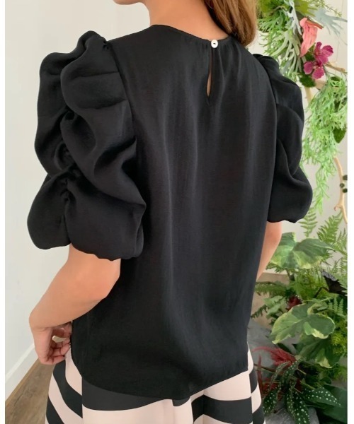 BIRTHDAY BASH(バースデイバッシュ)の「GATHER SLEEVE CHIFFON TOPS(ギャザースリーブ シフォントップス)(Tシャツ/カットソー・レディース・ピンク/ブラック・SMALL/MEDIUM)」の5枚目の写真