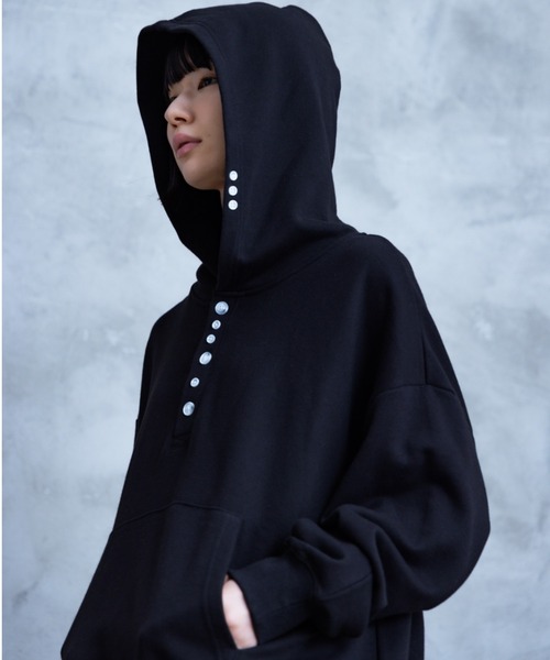 TAMYU(タミュー)の「TAMYU - Morse Button Sweat Hoodie / モールスボタンスウェットパーカー(パーカー・メンズ・グレイッシュブルー/ブラック・FREE)」の14枚目の写真