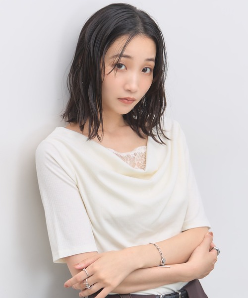 &. NOSTALGIA(アンドドットノスタルジア)の「レースレイヤードドレープ半袖Tシャツ(Tシャツ/カットソー・レディース・ブラック/オフホワイト・FREE)」の14枚目の写真