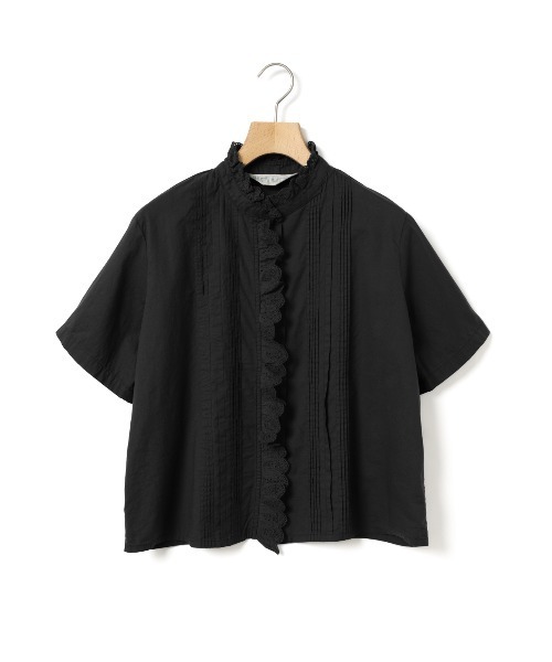 MidiUmi（ミディウミ）の「MidiUmi　ピンタックレースシャツS/S（シャツ/ブラウス・レディース・オフホワイト/ネイビー/ブラック・FREE）」の2枚目の写真