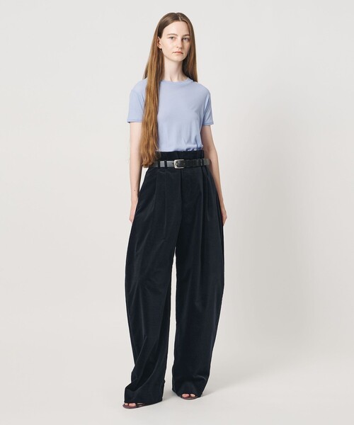 AEWEN MATOPH(イウエン マトフ)の「<AEWEN MATOPH>コーデュロイ カーブパンツ(その他パンツ・レディース・ベージュ/ネイビー・38/34/36)」の9枚目の写真