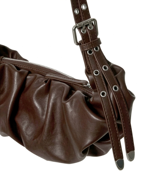 FLAREUP(フレアアップ)の「Draped Leather Bag (FL-745_Brown)(ショルダーバッグ・レディース・ブラウン・OS)」の2枚目の写真