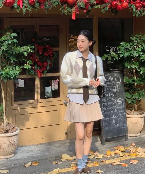 WEDNESDAYOASISFORWOMEN（ウェンズデー オアシス フォー ウーマン）の「オールウェイズ クロップ アーガイル ヘアリー ウール ニット 2COLOR（ニット/セーター・レディース・ブラウン/アイボリー・FREE）」の12枚目の写真