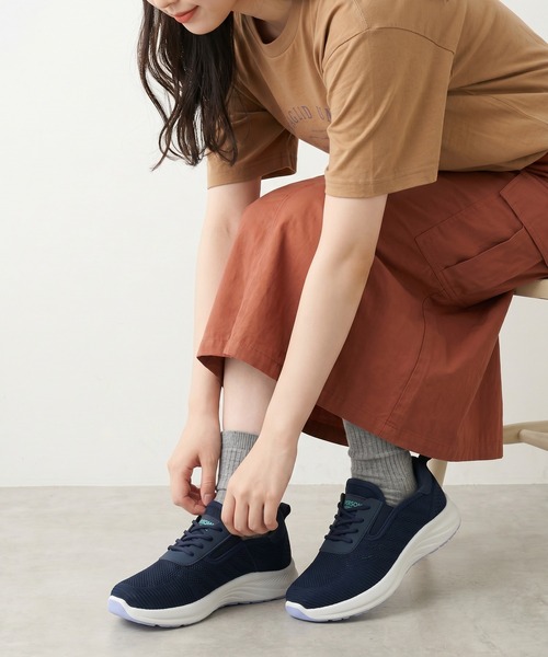 PERSON'S(パーソンズ)の「PERSON'S イージーフィット 紐スリッポンスニーカー(スニーカー・レディース・ネイビー/ブラック・24.5cm/24.0cm/23.5cm/23.0cm/22.5cm)」の8枚目の写真