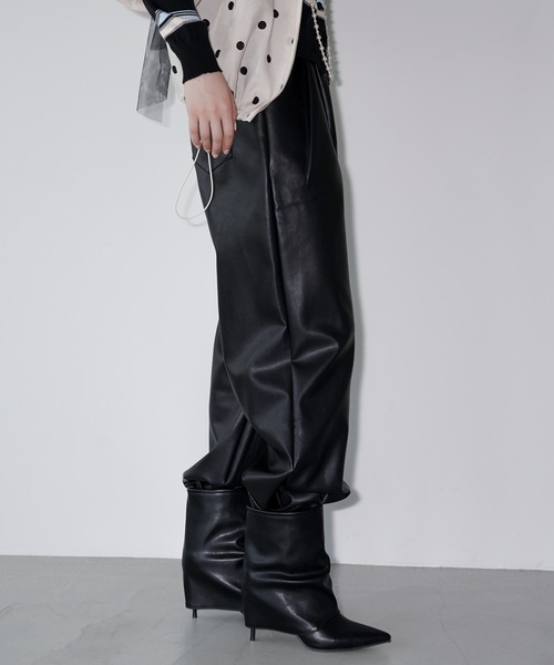 chuclla（チュクラ）の「フェイクレザー タックワイドパンツ chw26a058（その他パンツ・レディース・ブラック・L/M/S）」の18枚目の写真