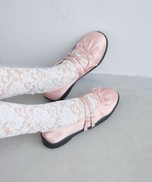 バレエスニーカー