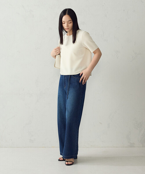 COMME CA ISM(コムサイズム)の「膨れジャガード ベーシック Tシャツ/セットアップ対応(Tシャツ/カットソー・レディース・アイボリー/ネイビー/ブラック・LARGE/MEDIUM)」の5枚目の写真