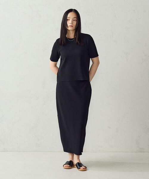 COMME CA ISM(コムサイズム)の「膨れジャガード ベーシック Tシャツ/セットアップ対応(Tシャツ/カットソー・レディース・アイボリー/ネイビー/ブラック・LARGE/MEDIUM)」の12枚目の写真