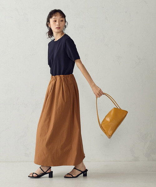 COMME CA ISM(コムサイズム)の「膨れジャガード ベーシック Tシャツ/セットアップ対応(Tシャツ/カットソー・レディース・アイボリー/ネイビー/ブラック・LARGE/MEDIUM)」の17枚目の写真