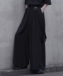 cussil（クシル）の「スラックス（スラックス）」