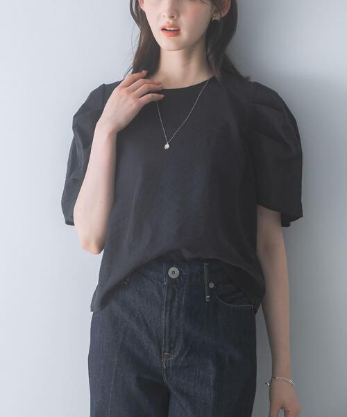 URBAN RESEARCH ROSSO WOMEN（アーバンリサーチ　ロッソ）の「『WEB限定』フォルムスリーブシアーブラウス（シャツ/ブラウス・レディース・ボルドー/ホワイト/ブラック・FREE）」の11枚目の写真